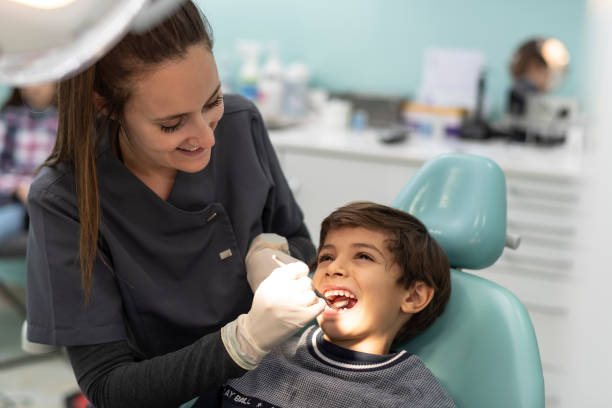 Best Urgent Tooth Repair  in River Hills, WI